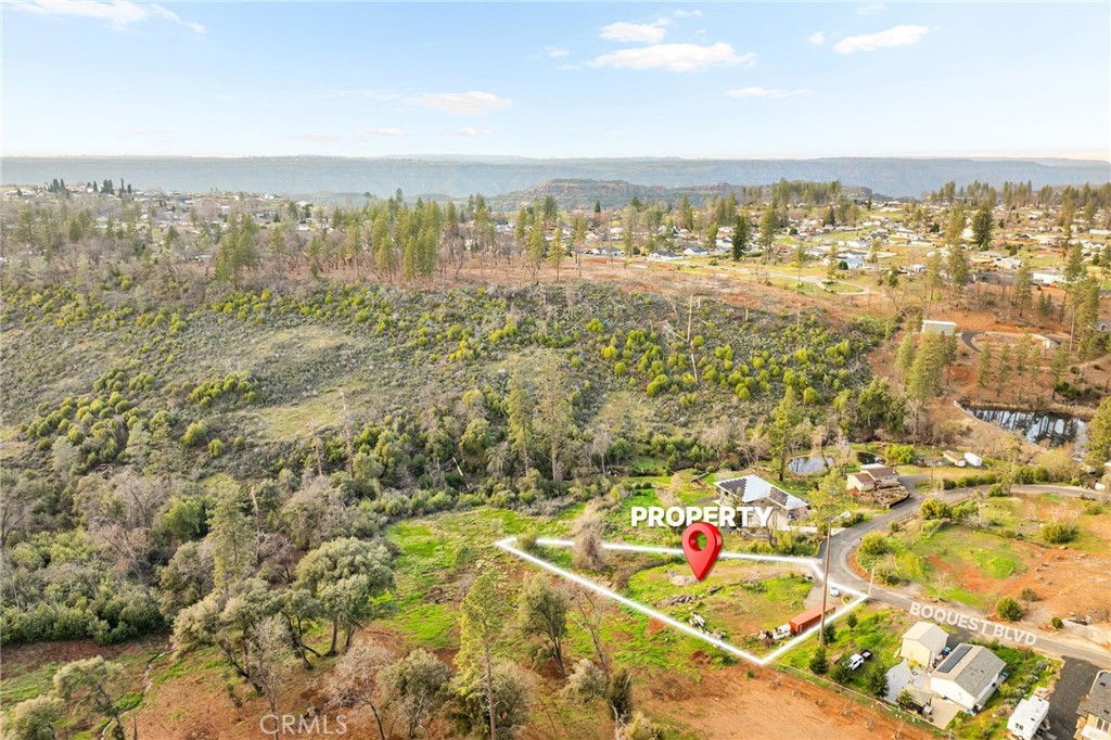 552 Boquest Boulevard