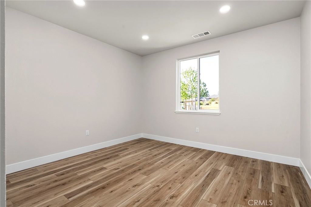 1860 Conifer Drive