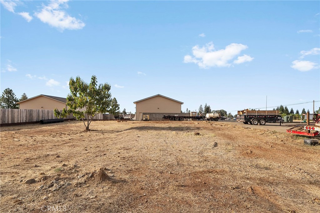 5826 & 5820 Clark Road