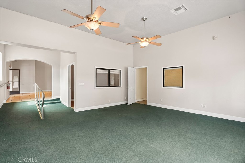 130 W 6th