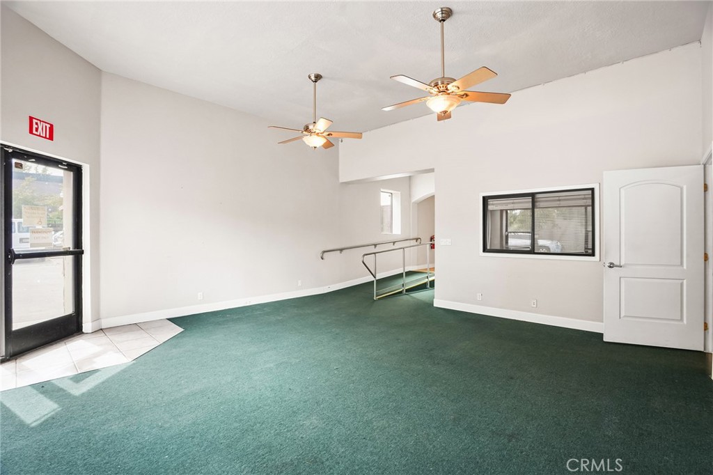 130 W 6th