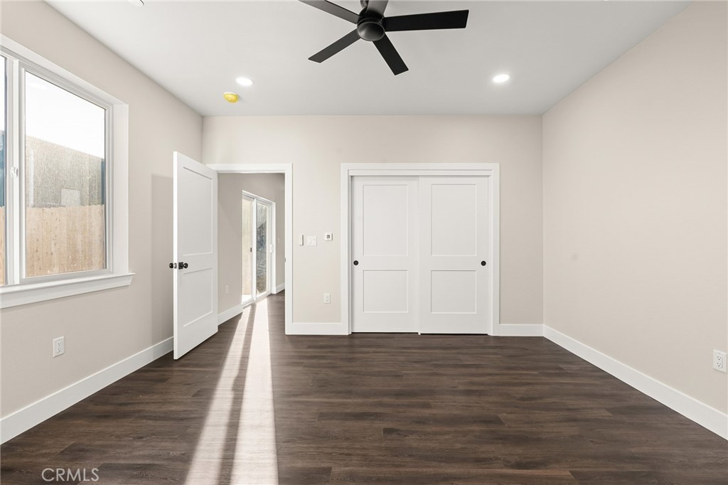 5811 Golden Oaks Road