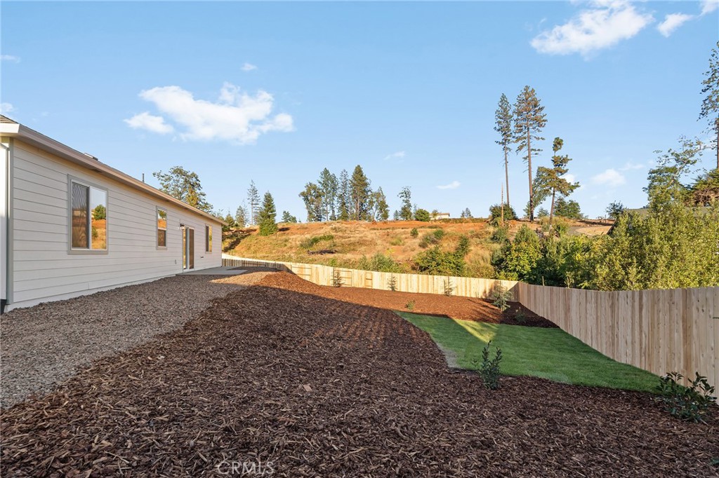 5812 Golden Oaks Road