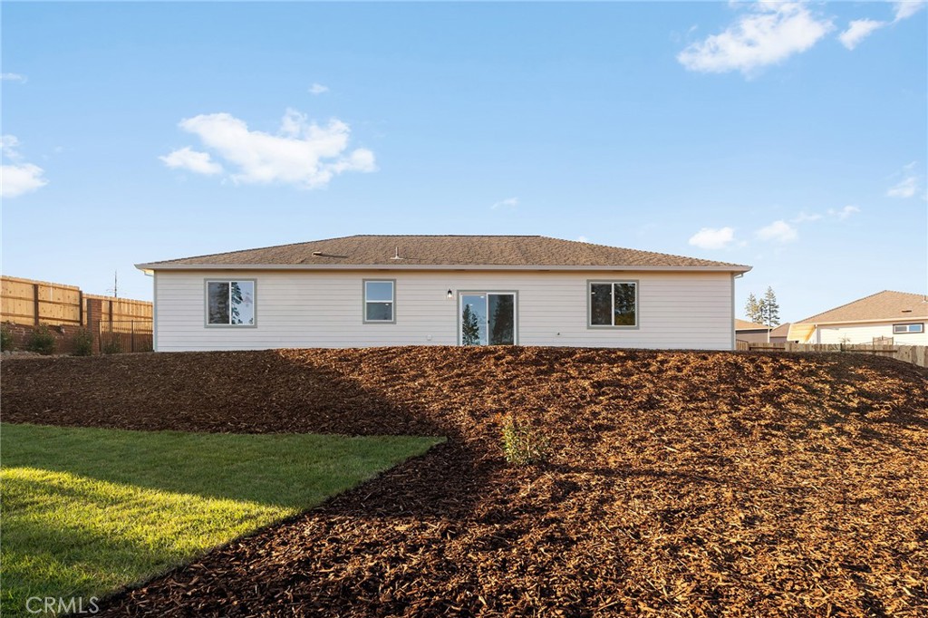 5812 Golden Oaks Road