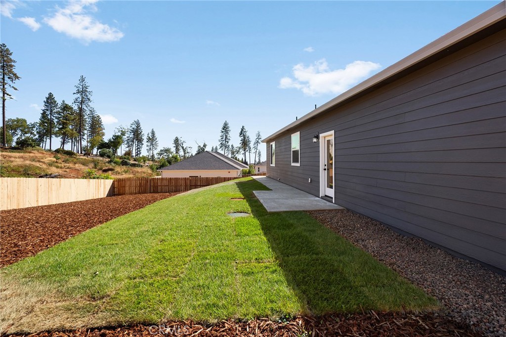 5826 Golden Oaks Road