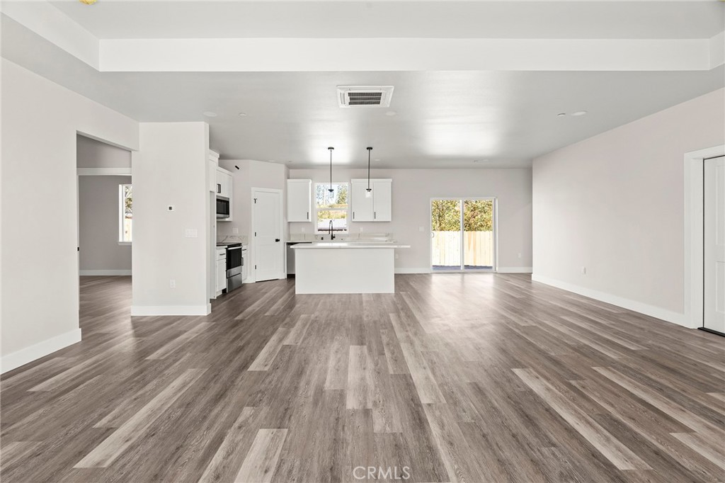 5830 Golden Oaks Road
