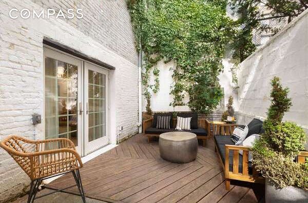 207 E 21st Street 1E