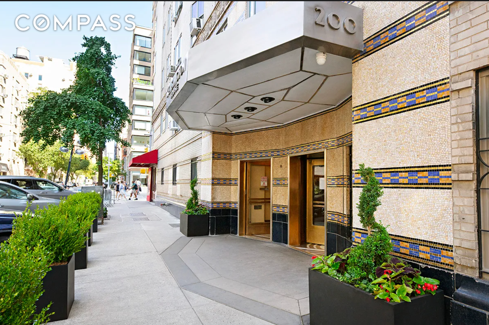 200 W 20th Street 1415