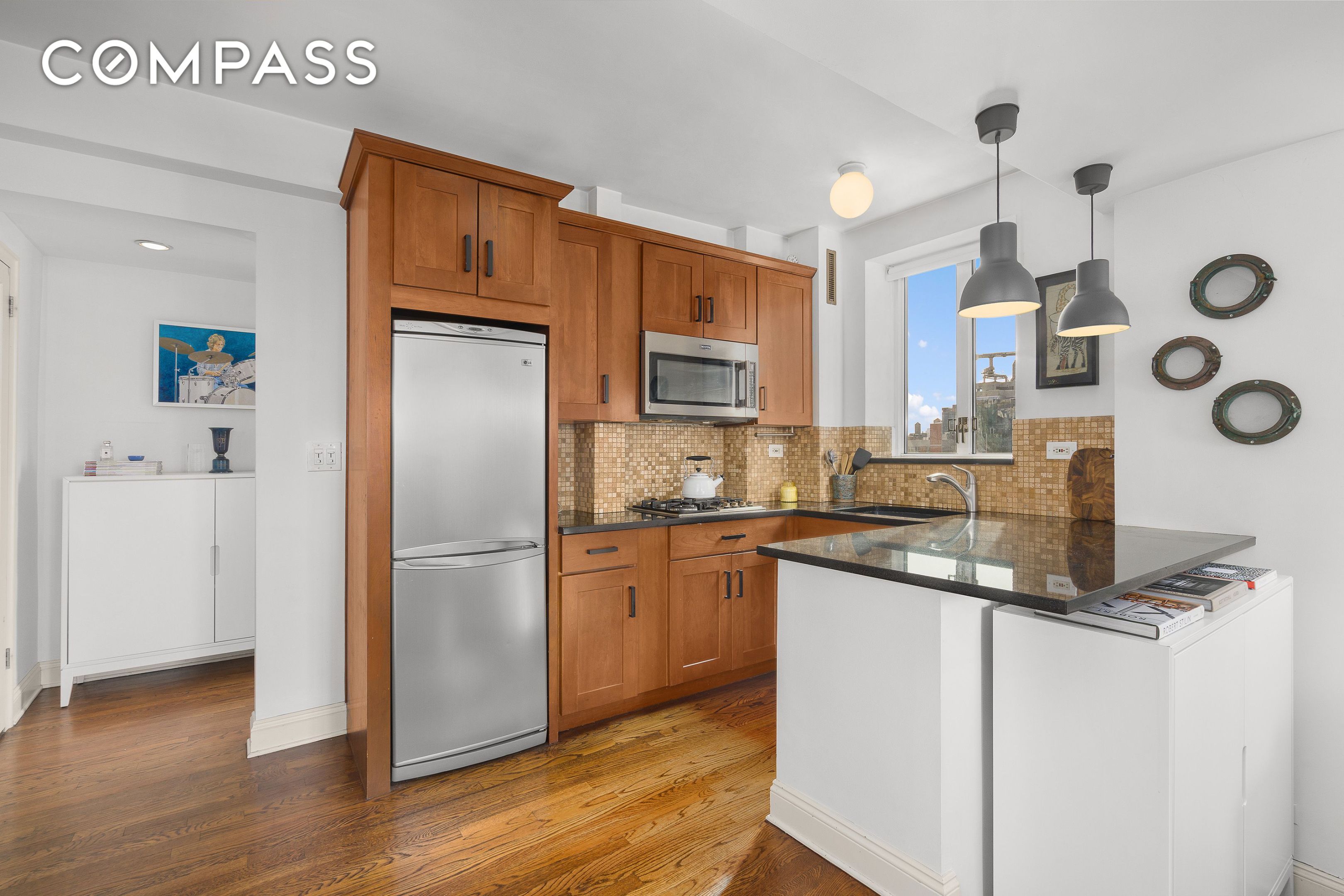 200 W 20th Street 1415