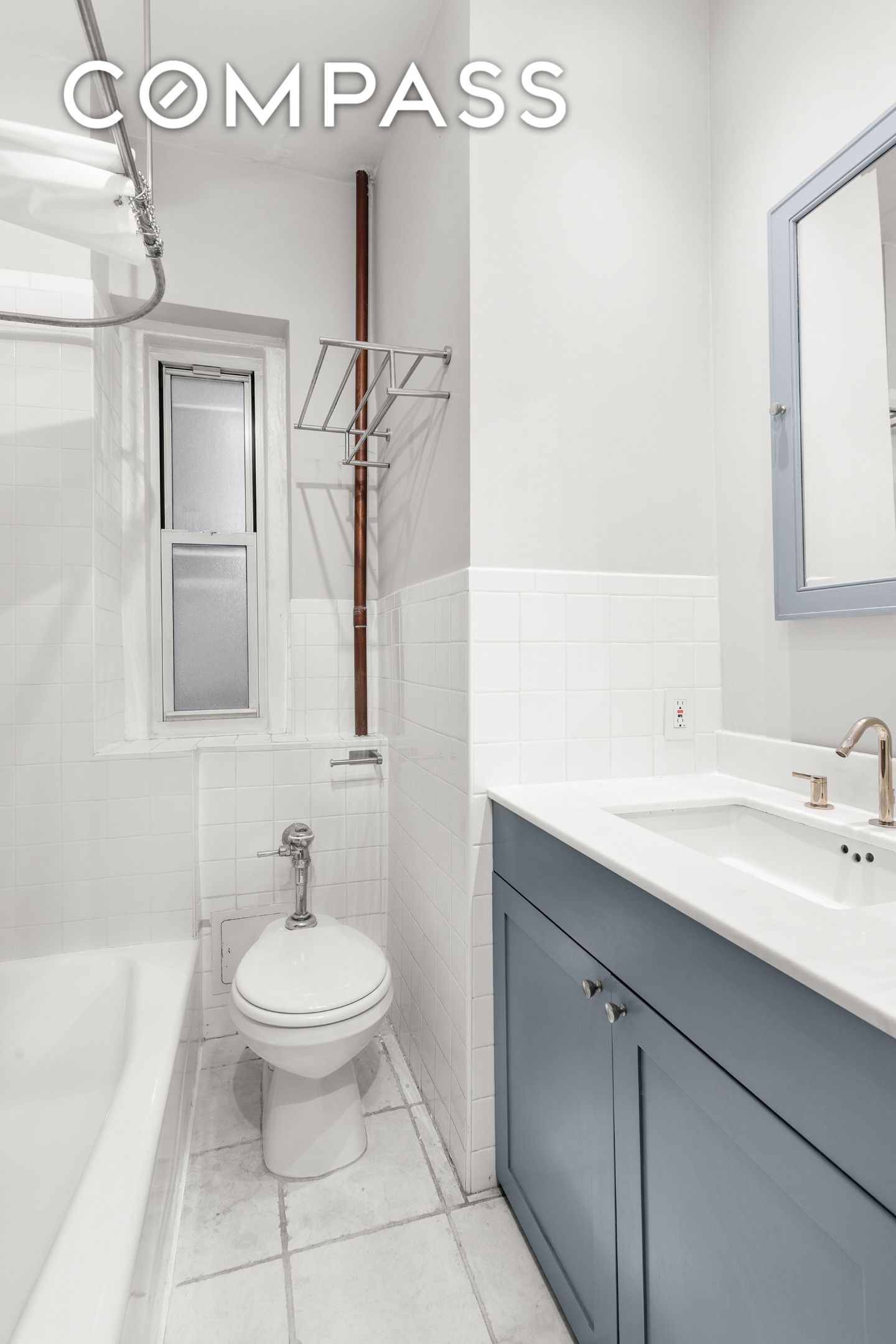 261 W 22nd Street 4