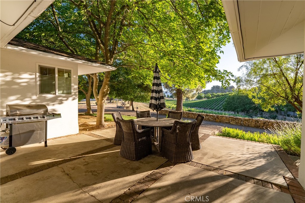 9325 Chimney Rock Road