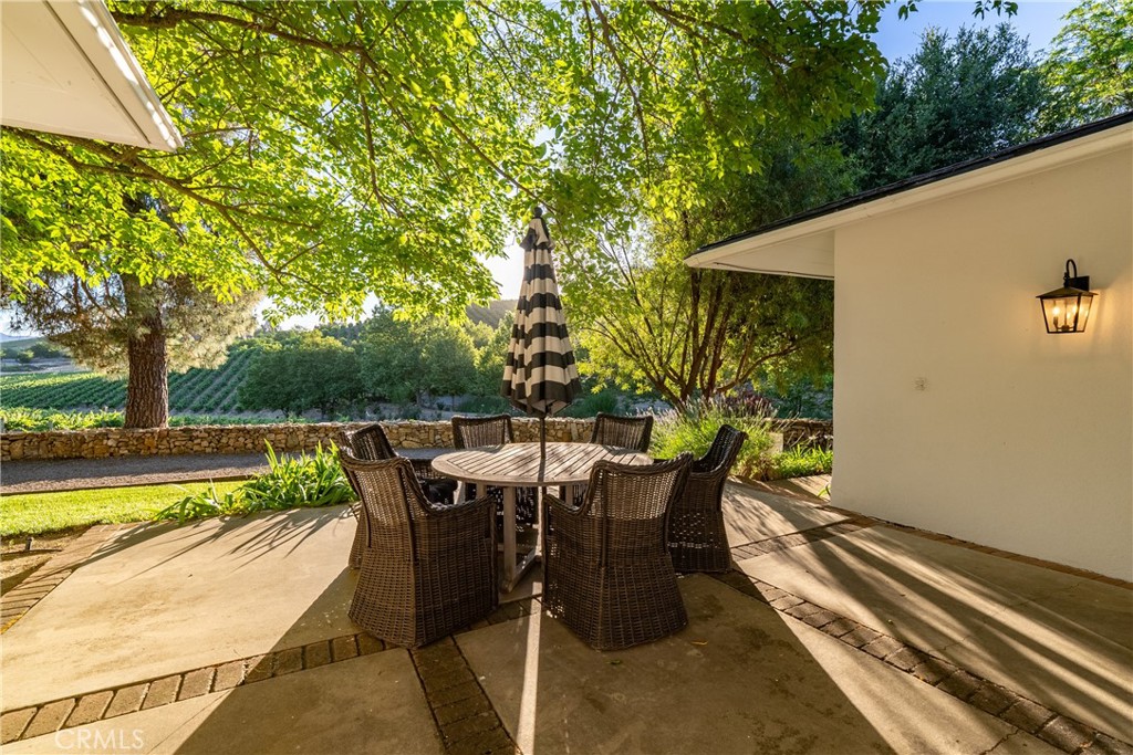 9325 Chimney Rock Road