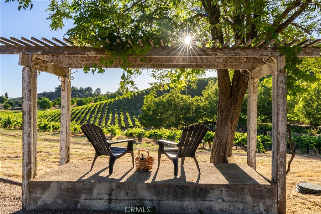 9325 Chimney Rock Road
