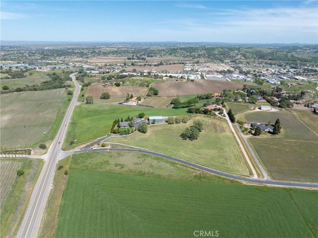 2120 Claassen Ranch Lane