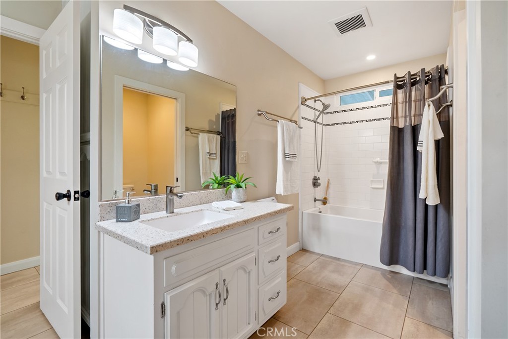 2120 Claassen Ranch Lane