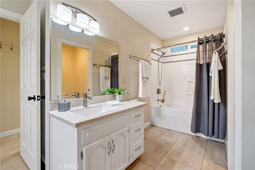 2120 Claassen Ranch Lane
