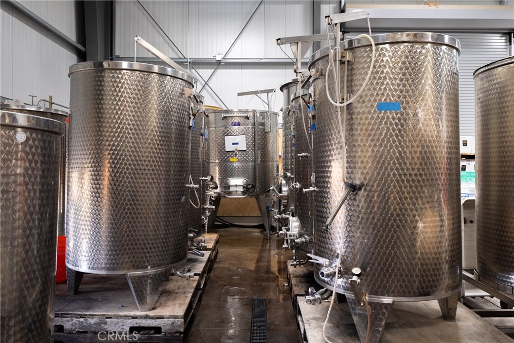 2143 Buena Vista Avenue