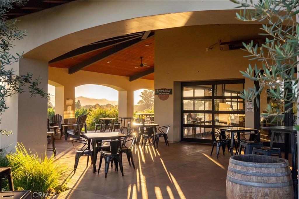 2143 Buena Vista Avenue