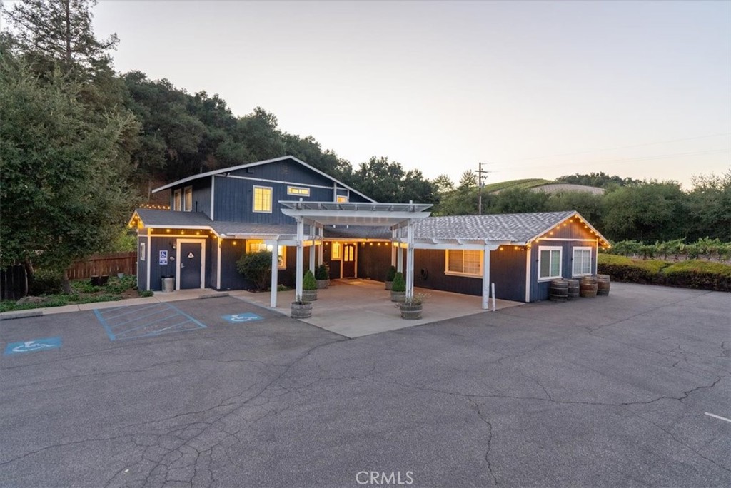 2925 Anderson Road