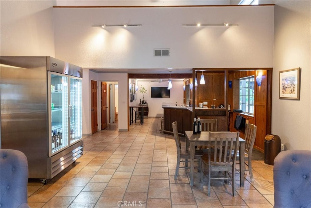 2925 Anderson Road