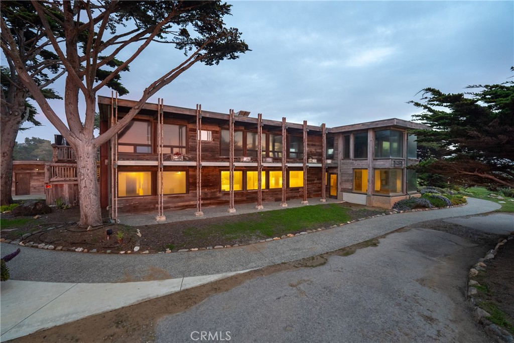 7432 Exotic Garden Drive