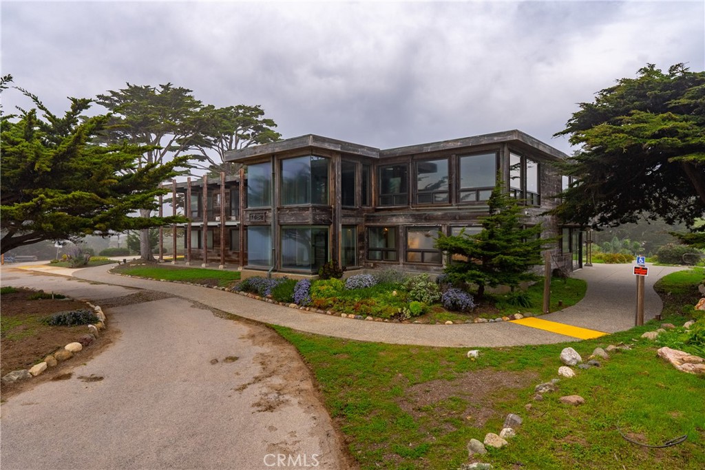 7432 Exotic Garden Drive