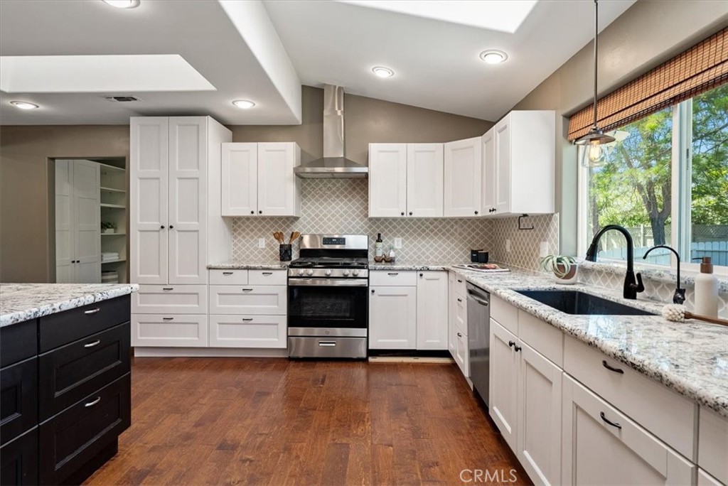 553 Well Road