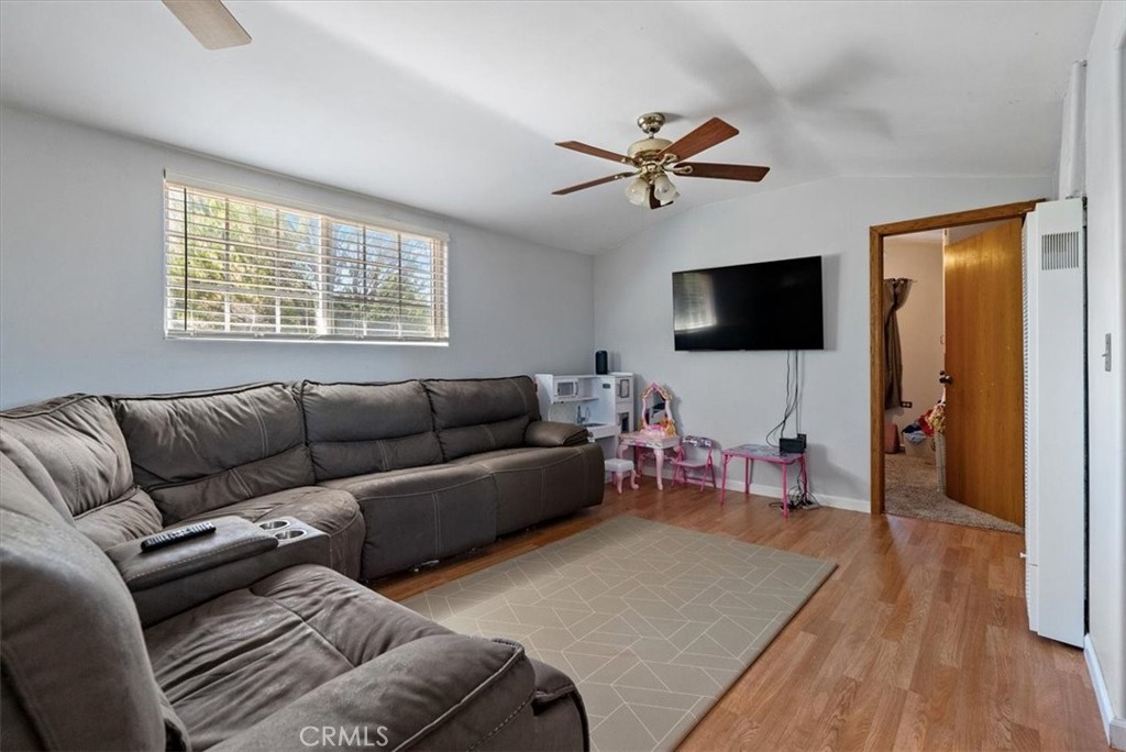 553 Well Road