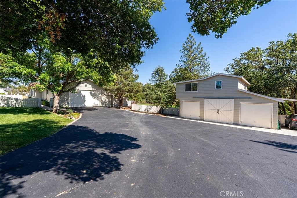 553 Well Road