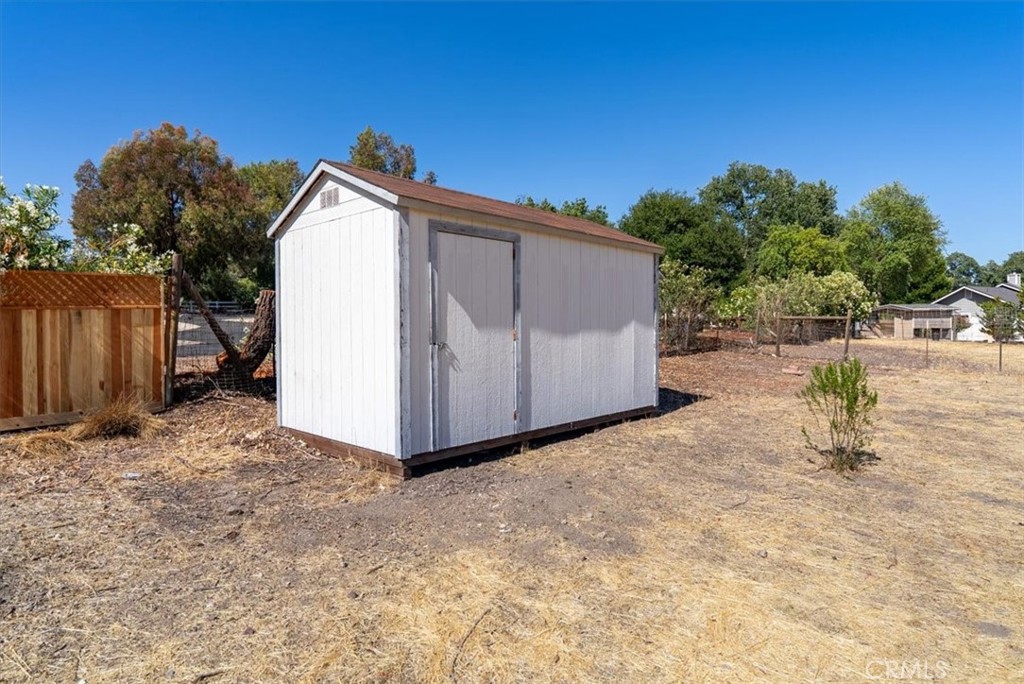 553 Well Road