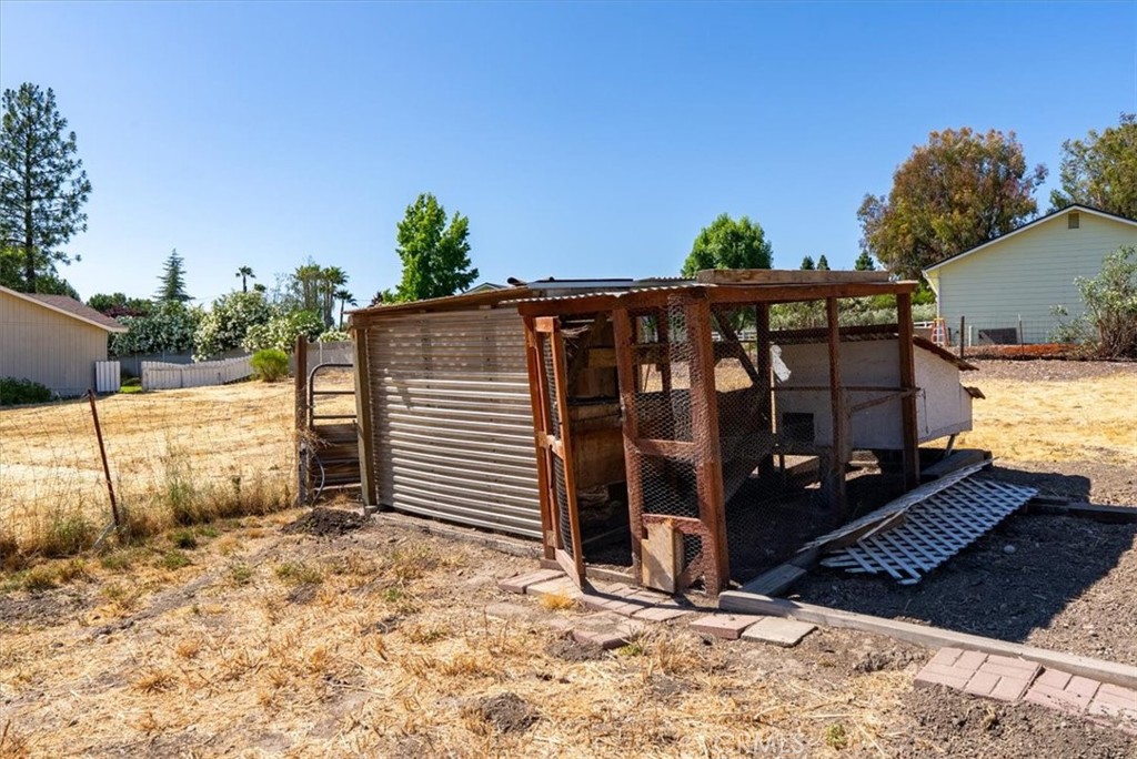 553 Well Road