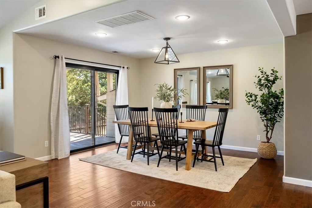 553 Well Road