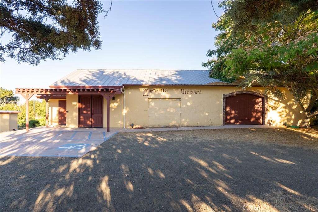 2865 Ridge Road
