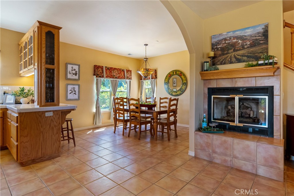 725 Spring Creek Way