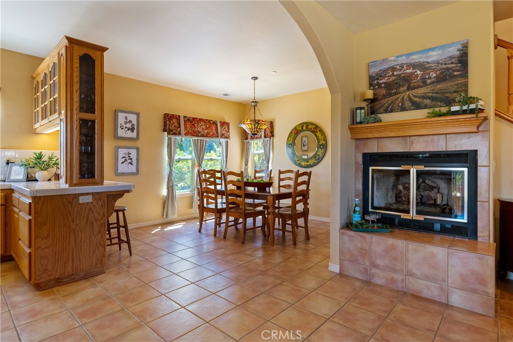 725 Spring Creek Way