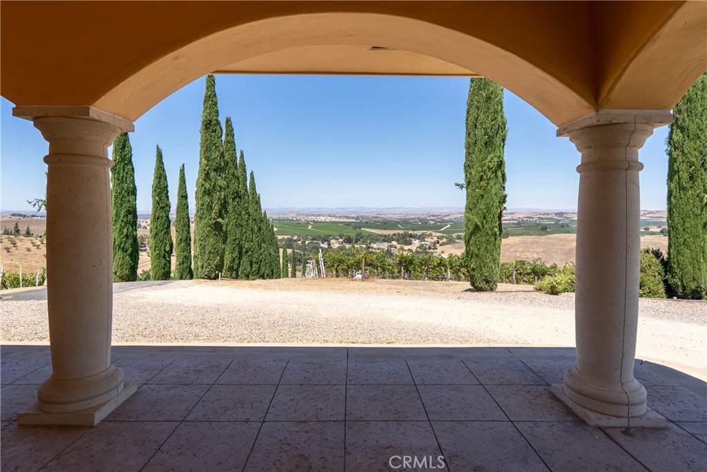 725 Spring Creek Way