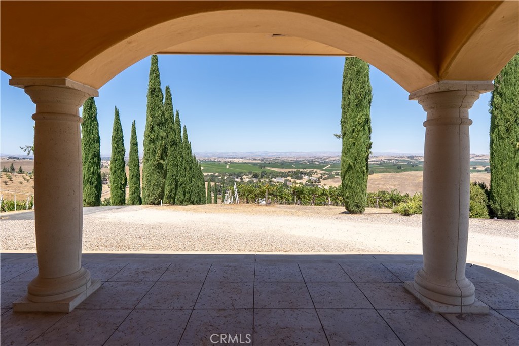 725 Spring Creek Way