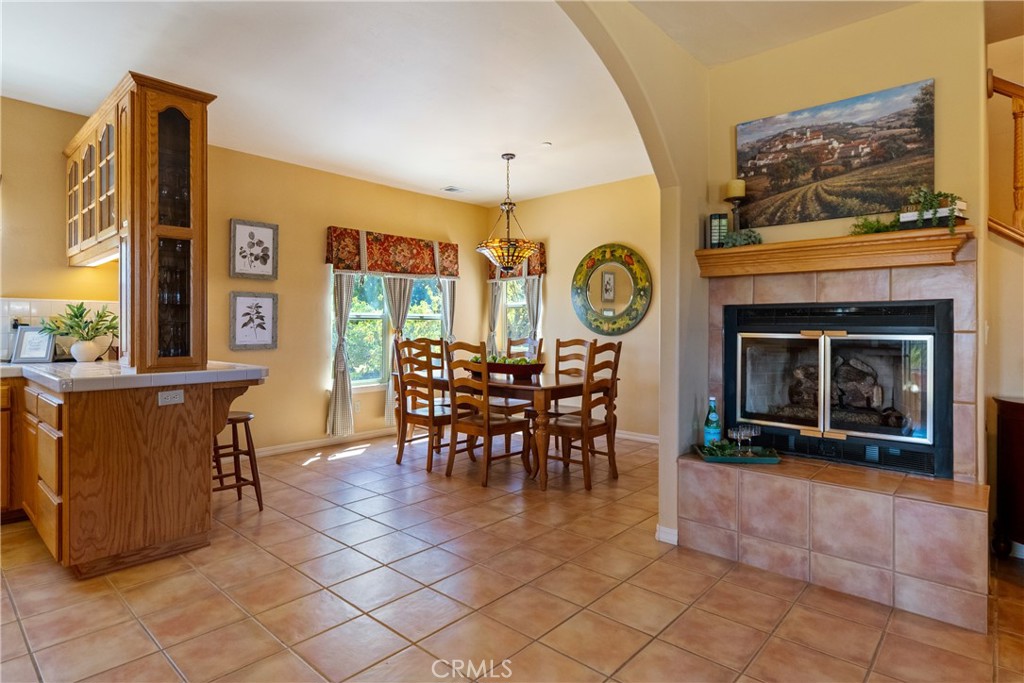 725 Spring Creek Way