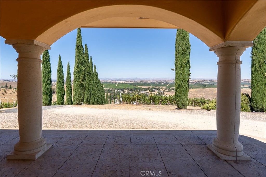 725 Spring Creek Way