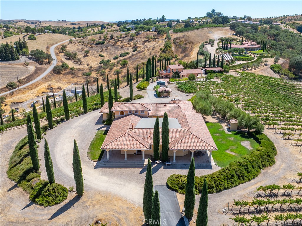 725 Spring Creek Way