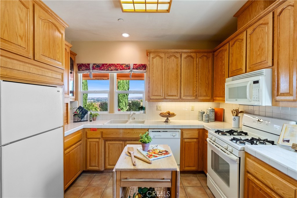 725 Spring Creek Way