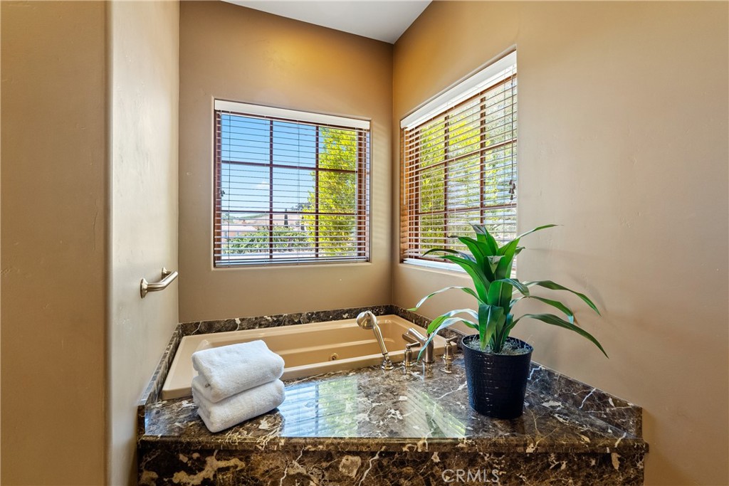 725 Spring Creek Way