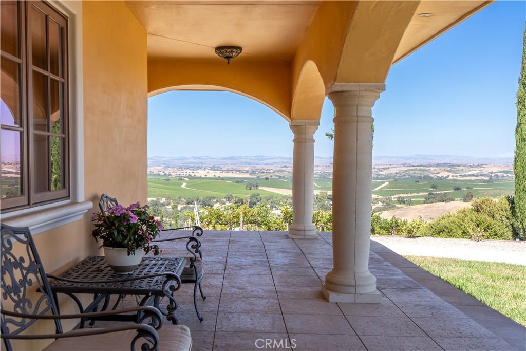 725 Spring Creek Way