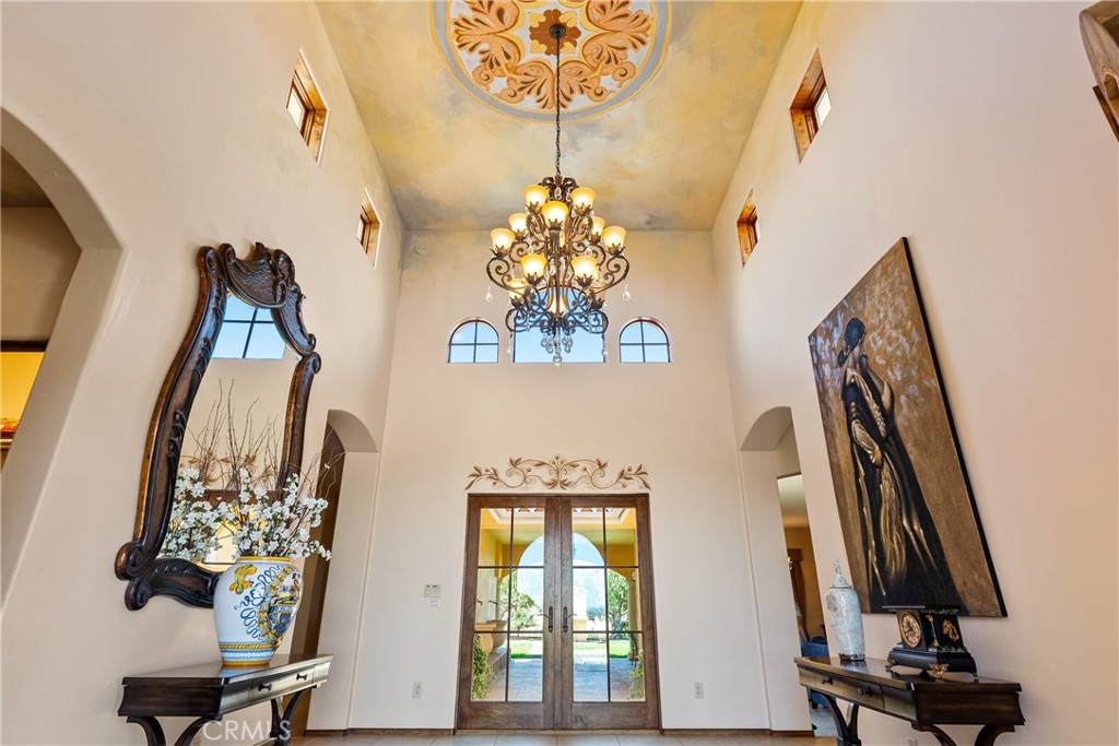 725 Spring Creek Way