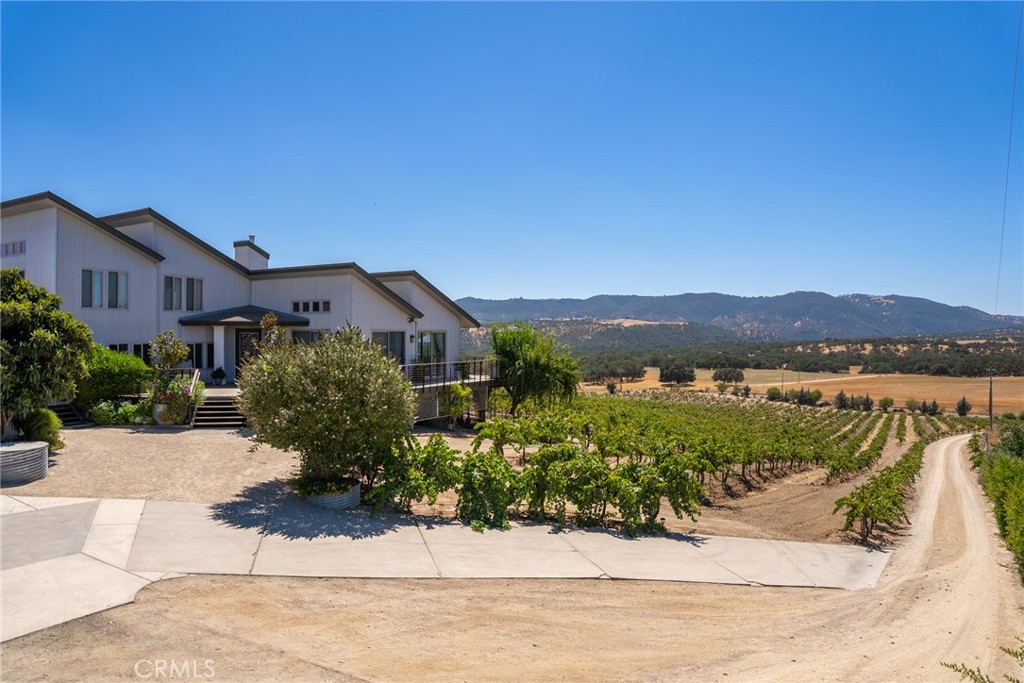 7110 Drake Road