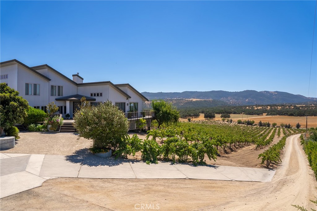 7110 Drake Road