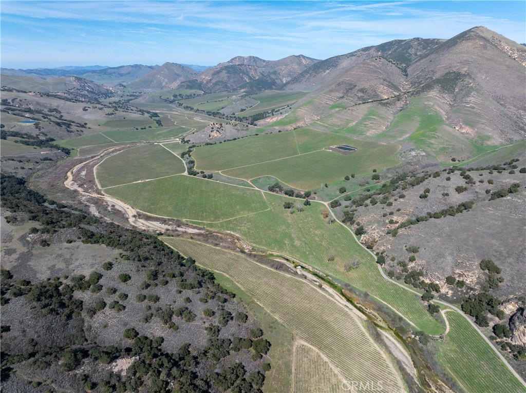 2200 White Rock Lane