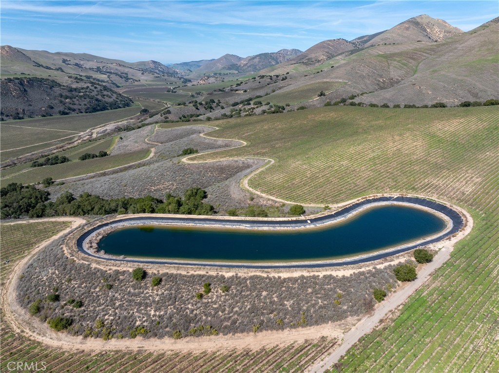 2200 White Rock Lane