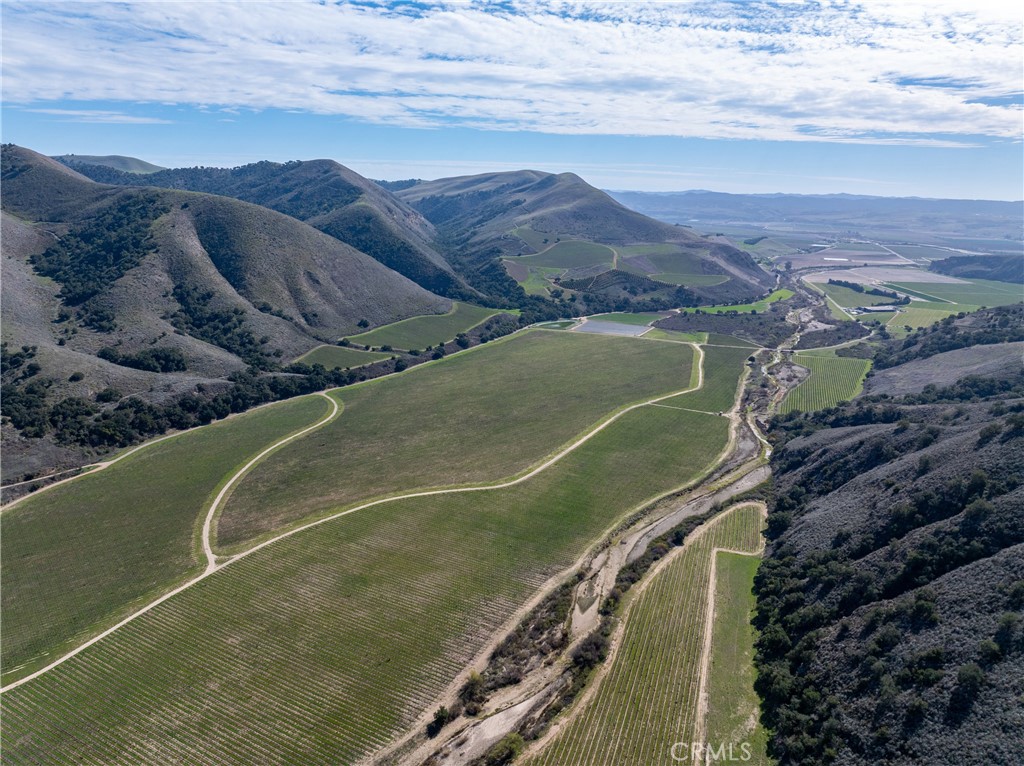 2200 White Rock Lane