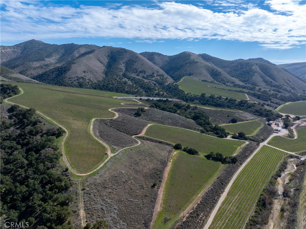 2200 White Rock Lane